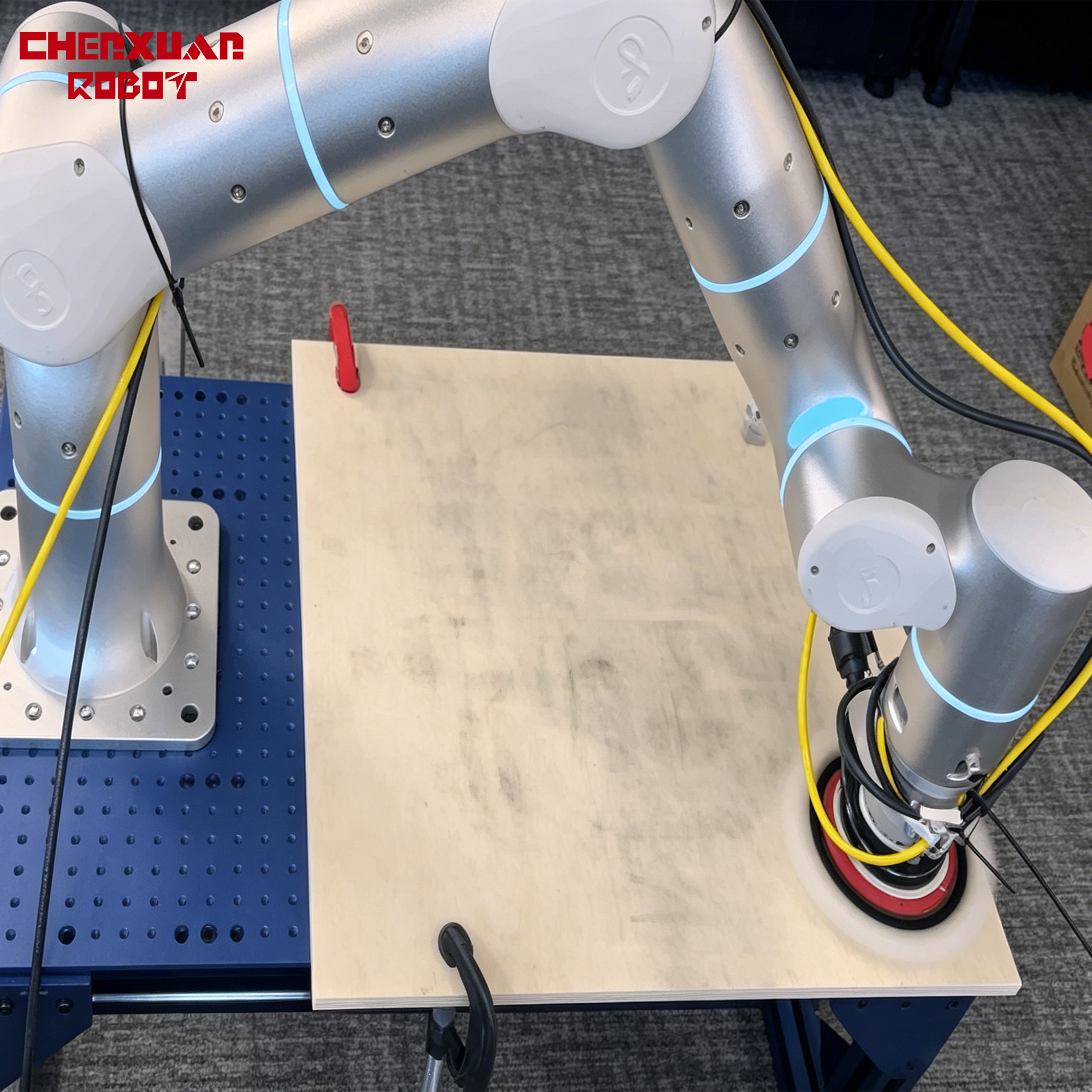 Collaborative grinding robot