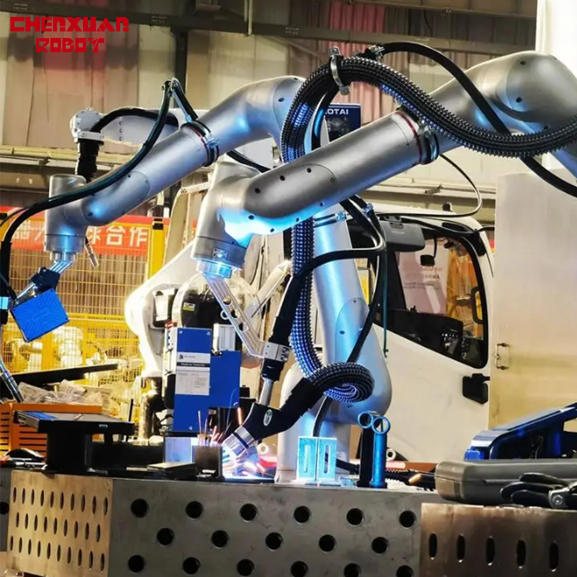 Collaborative welding robot